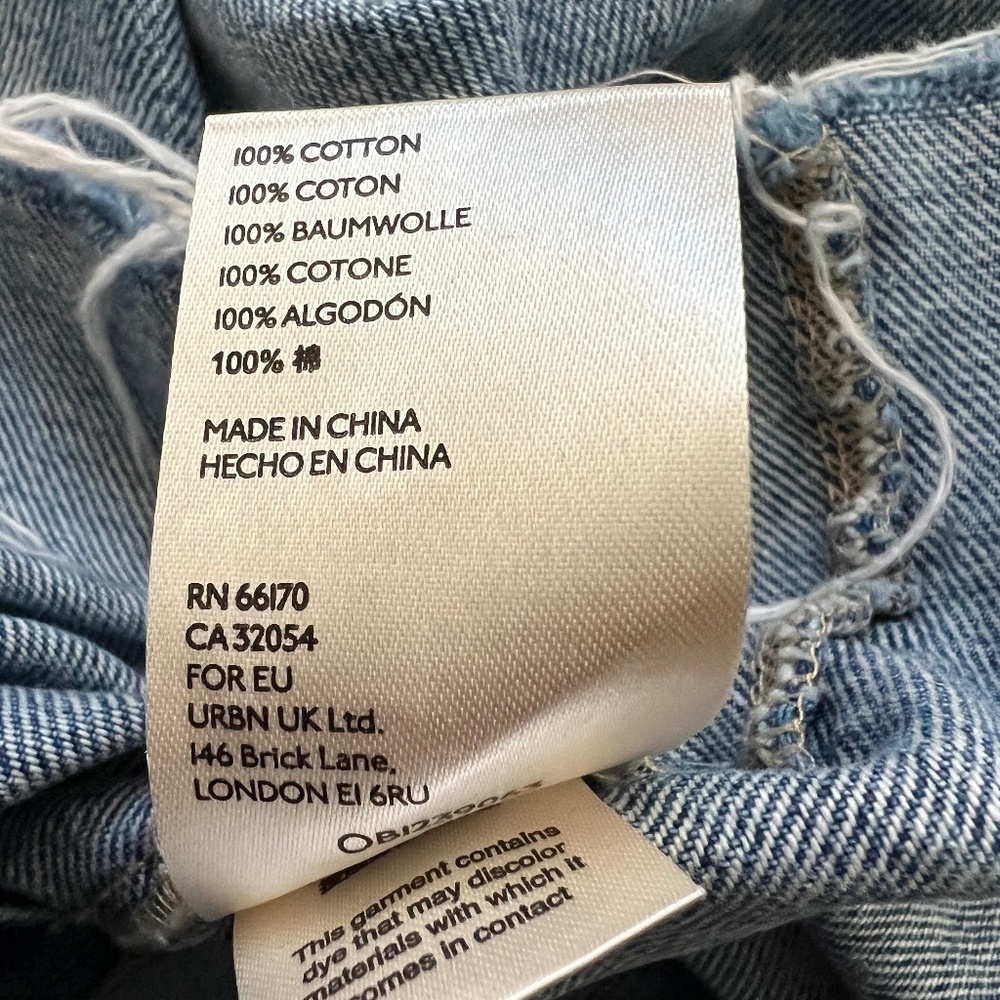 We The Free East of Eden High Rise Raw Hem Waist Tie Denim Min Skirt Size 27 EUC - Picture 8 of 9